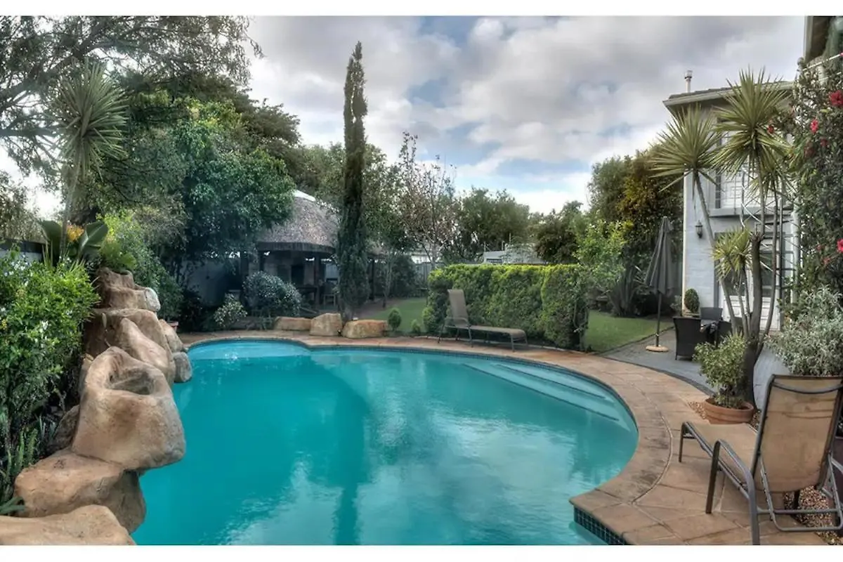 Tuscan Villa Felice Near West Coast ケープタウン 南アフリカ