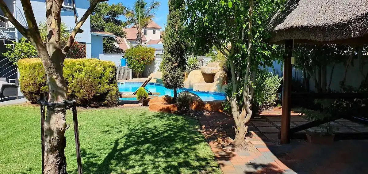 Tuscan Villa Felice Near West Coast ケープタウン