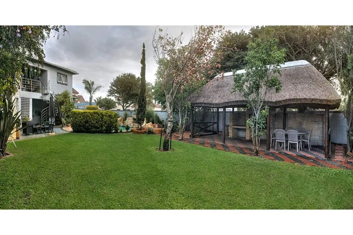 Tuscan Villa Felice Near West Coast ケープタウン 南アフリカ