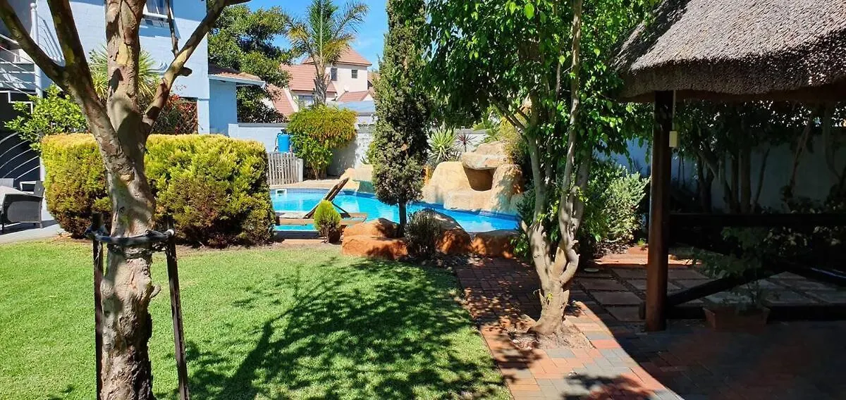 Tuscan Villa Felice Near West Coast ケープタウン 南アフリカ